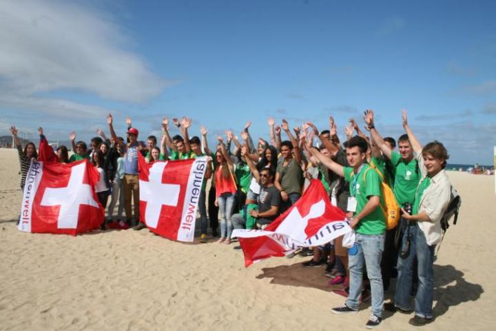 Besammlung_an_der_Copacabana._Die_Winterthurer_Gruppe_vor_dem_Papstbesuch._Bild_Felix_Marti_759x506.jpg